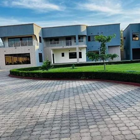 Kasbek Lodge And Tours Λουσάκα Εξωτερικό φωτογραφία