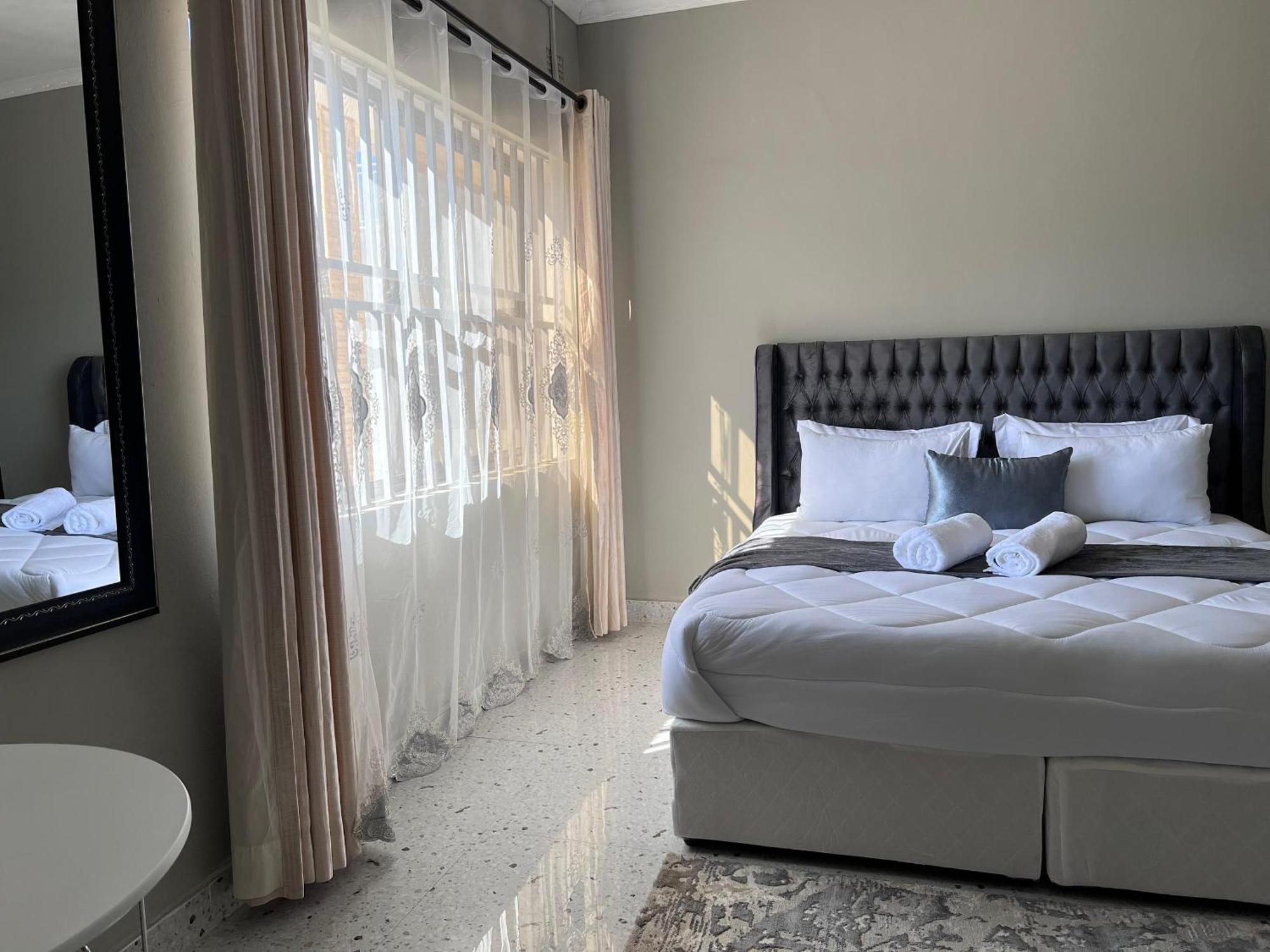 Kasbek Lodge And Tours Λουσάκα Εξωτερικό φωτογραφία