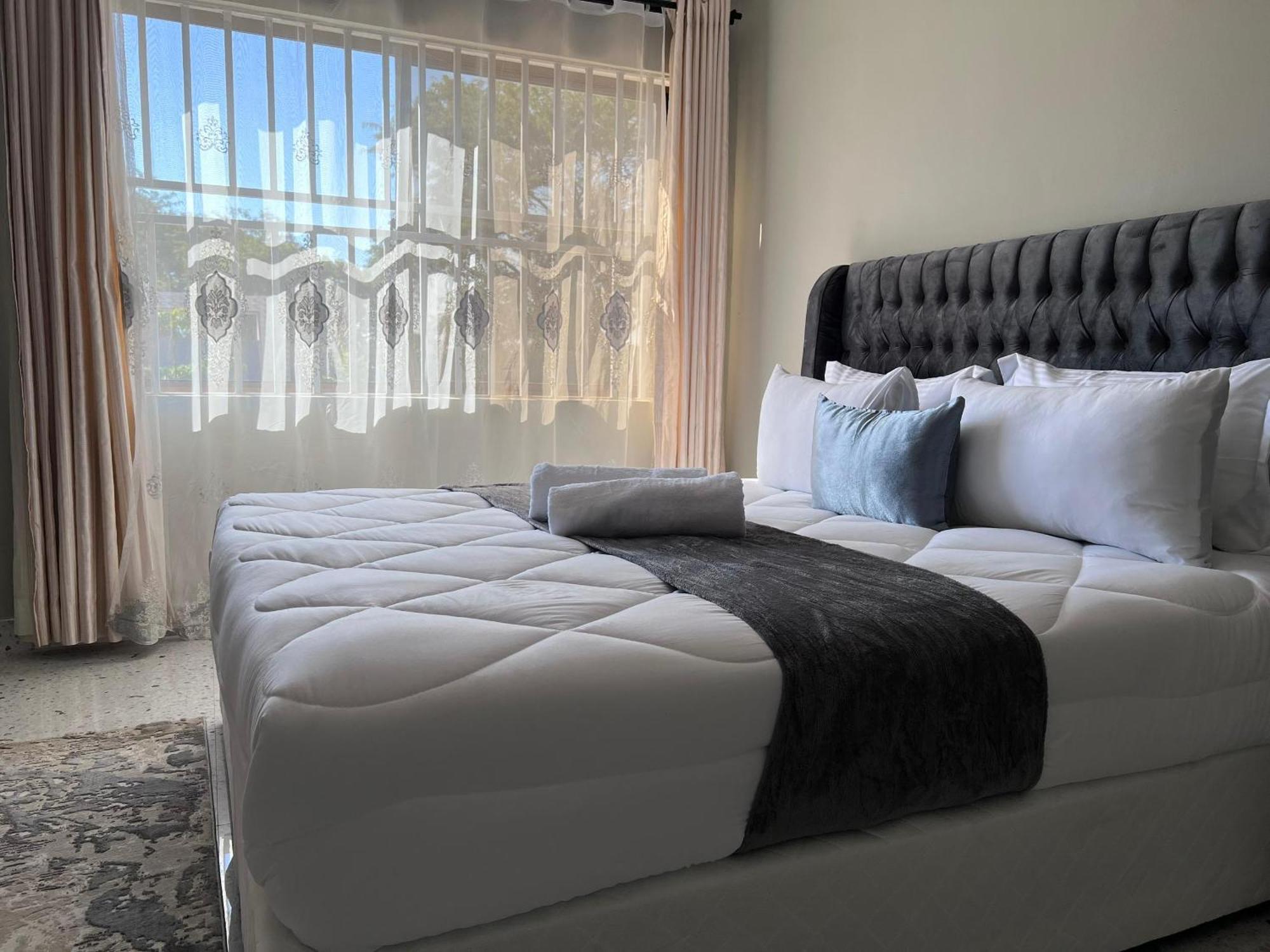 Kasbek Lodge And Tours Λουσάκα Εξωτερικό φωτογραφία